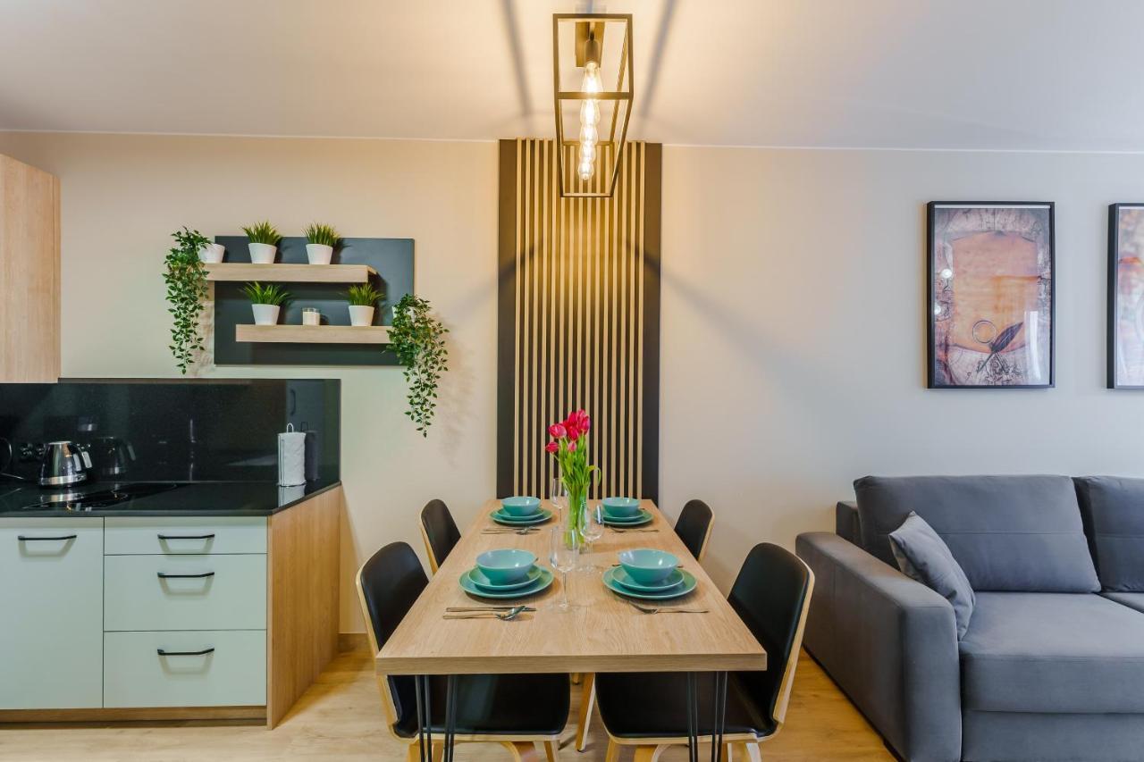 Апартаменты Perlowa Przystan Rent - Classic Gold & Silver Колобжег Экстерьер фото